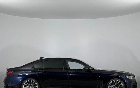 BMW 7 серия, 2019 год, 5 620 000 рублей, 2 фотография