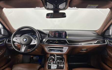 BMW 7 серия, 2019 год, 5 620 000 рублей, 5 фотография