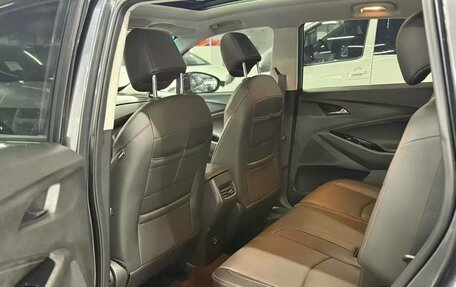 Chevrolet Orlando, 2023 год, 1 800 000 рублей, 3 фотография