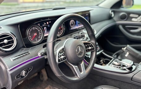 Mercedes-Benz E-Класс, 2020 год, 3 800 000 рублей, 8 фотография