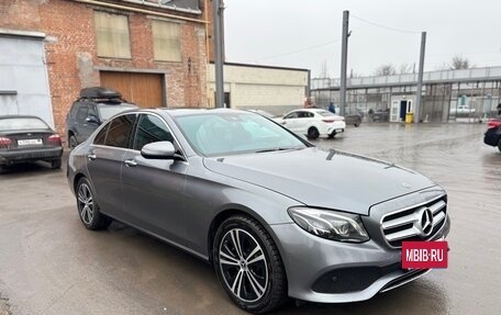 Mercedes-Benz E-Класс, 2020 год, 3 800 000 рублей, 6 фотография