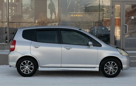 Honda Fit III, 2001 год, 350 000 рублей, 4 фотография