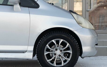 Honda Fit III, 2001 год, 350 000 рублей, 9 фотография