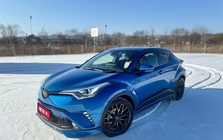 Toyota C-HR I рестайлинг, 2017 год, 1 885 000 рублей, 1 фотография