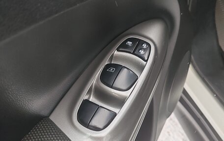 Nissan Juke II, 2014 год, 999 000 рублей, 13 фотография