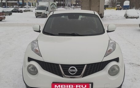 Nissan Juke II, 2014 год, 999 000 рублей, 2 фотография