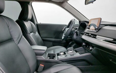 Mitsubishi Outlander, 2022 год, 3 099 000 рублей, 13 фотография