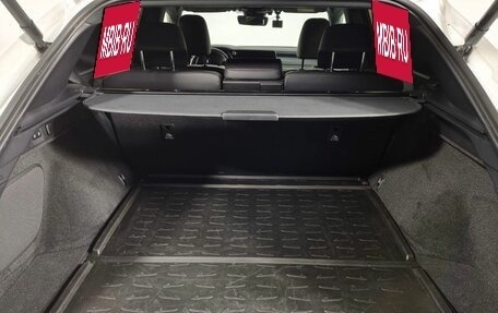 Lexus RX IV рестайлинг, 2023 год, 8 180 000 рублей, 14 фотография