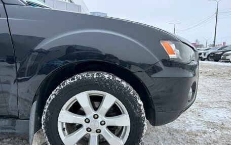 Mitsubishi Outlander III рестайлинг 3, 2010 год, 991 000 рублей, 5 фотография