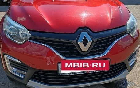 Renault Kaptur I рестайлинг, 2018 год, 1 850 000 рублей, 2 фотография