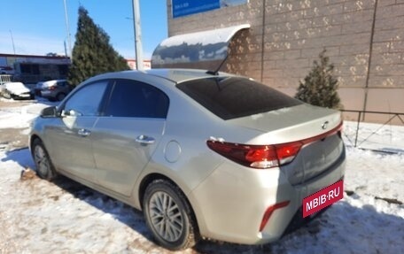 KIA Rio IV, 2019 год, 1 370 000 рублей, 2 фотография