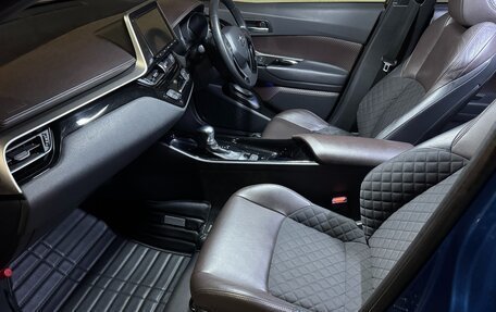 Toyota C-HR I рестайлинг, 2017 год, 1 885 000 рублей, 10 фотография