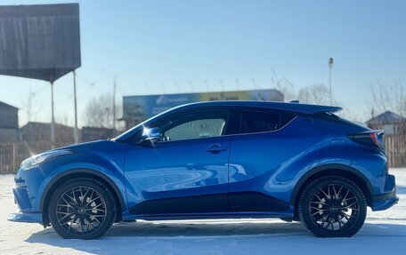 Toyota C-HR I рестайлинг, 2017 год, 1 885 000 рублей, 4 фотография