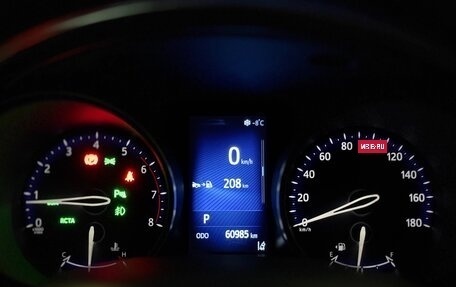 Toyota C-HR I рестайлинг, 2017 год, 1 885 000 рублей, 15 фотография