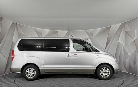 Hyundai H-1 II рестайлинг, 2010 год, 1 295 000 рублей, 6 фотография