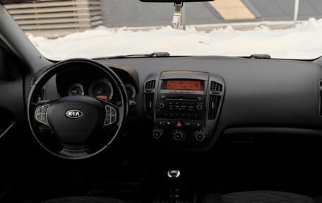 KIA cee'd I рестайлинг, 2009 год, 645 000 рублей, 7 фотография