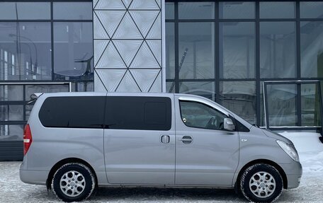 Hyundai Grand Starex Grand Starex I рестайлинг 2, 2014 год, 1 949 000 рублей, 4 фотография