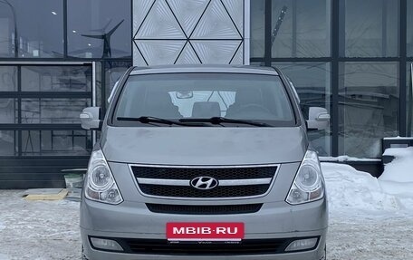 Hyundai Grand Starex Grand Starex I рестайлинг 2, 2014 год, 1 949 000 рублей, 2 фотография