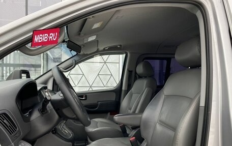 Hyundai Grand Starex Grand Starex I рестайлинг 2, 2014 год, 1 949 000 рублей, 19 фотография