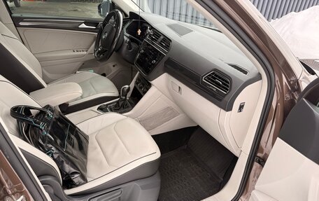 Volkswagen Tiguan II, 2017 год, 2 300 000 рублей, 5 фотография