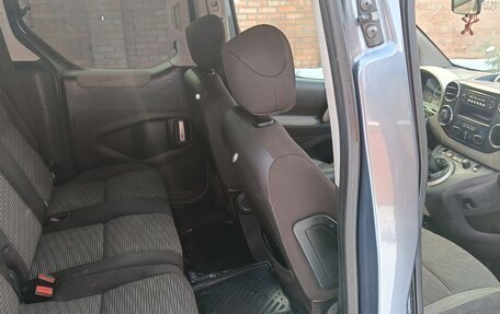 Peugeot Partner II рестайлинг 2, 2012 год, 575 000 рублей, 8 фотография