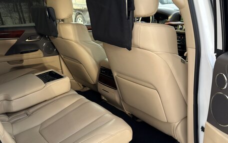 Lexus LX III, 2016 год, 8 690 000 рублей, 40 фотография