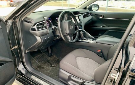 Toyota Camry, 2020 год, 2 850 000 рублей, 2 фотография