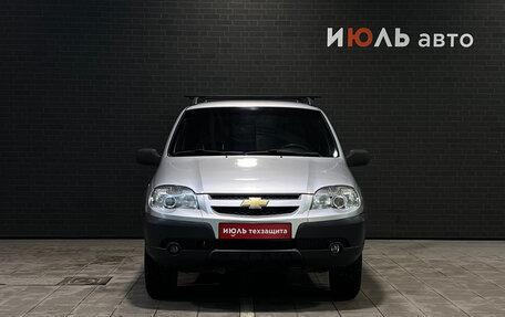 Chevrolet Niva I рестайлинг, 2011 год, 500 000 рублей, 2 фотография