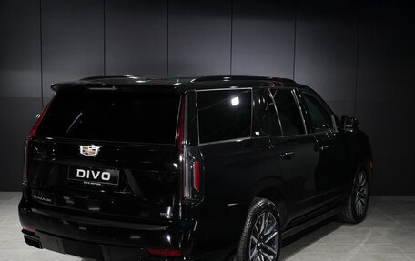 Cadillac Escalade V, 2023 год, 13 850 000 рублей, 5 фотография