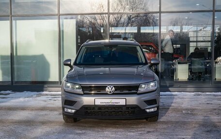 Volkswagen Tiguan II, 2017 год, 2 650 000 рублей, 3 фотография