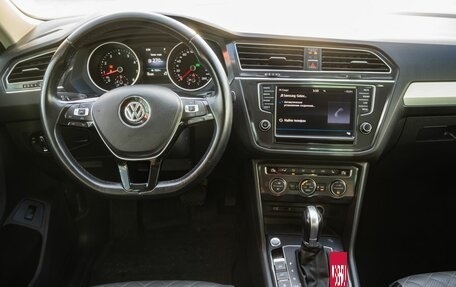 Volkswagen Tiguan II, 2017 год, 2 650 000 рублей, 19 фотография