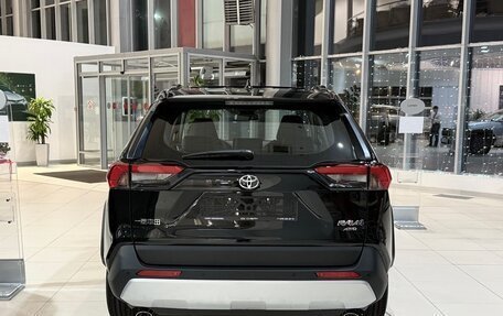 Toyota RAV4, 2025 год, 4 690 000 рублей, 4 фотография