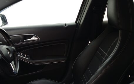 Mercedes-Benz GLA, 2015 год, 1 890 000 рублей, 9 фотография