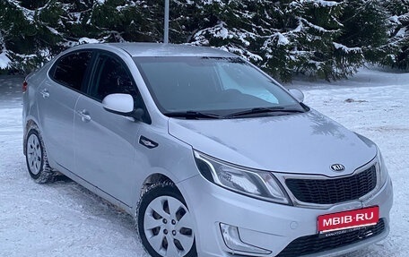 KIA Rio III рестайлинг, 2013 год, 790 000 рублей, 1 фотография