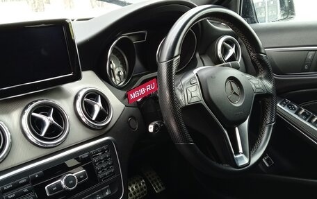 Mercedes-Benz GLA, 2015 год, 1 890 000 рублей, 10 фотография