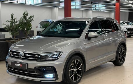 Volkswagen Tiguan II, 2018 год, 3 490 000 рублей, 1 фотография