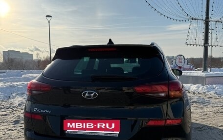 Hyundai Tucson III, 2018 год, 2 300 000 рублей, 8 фотография