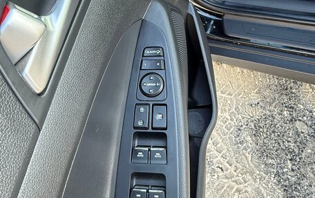 Hyundai Tucson III, 2018 год, 2 300 000 рублей, 13 фотография