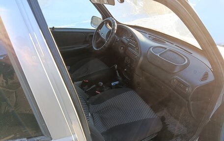 Chevrolet Niva I рестайлинг, 2004 год, 380 000 рублей, 5 фотография