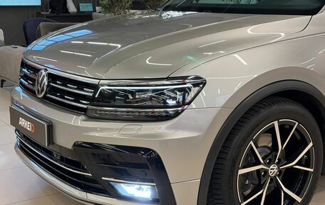 Volkswagen Tiguan II, 2018 год, 3 490 000 рублей, 4 фотография