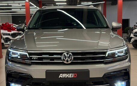 Volkswagen Tiguan II, 2018 год, 3 490 000 рублей, 3 фотография