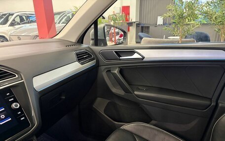 Volkswagen Tiguan II, 2018 год, 3 490 000 рублей, 20 фотография