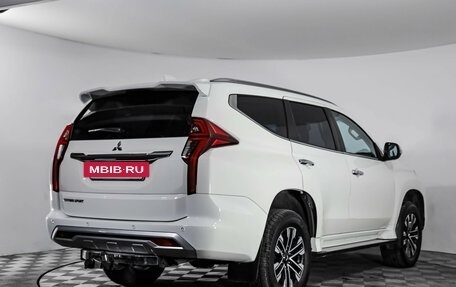 Mitsubishi Montero Sport, 2022 год, 3 999 000 рублей, 5 фотография