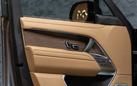 Land Rover Range Rover IV рестайлинг, 2025 год, 27 790 000 рублей, 24 фотография