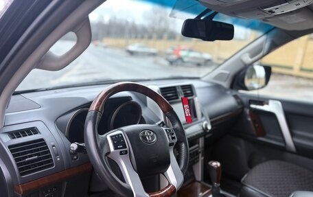 Toyota Land Cruiser Prado 150 рестайлинг 2, 2010 год, 2 550 000 рублей, 9 фотография