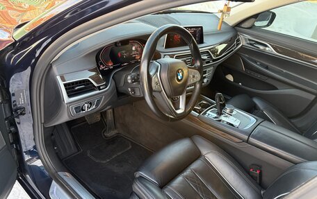 BMW 7 серия, 2019 год, 5 500 000 рублей, 11 фотография