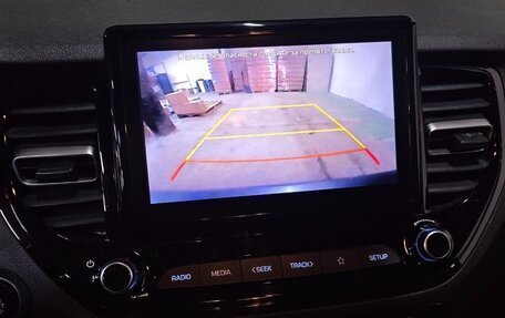 Hyundai Solaris II рестайлинг, 2021 год, 1 750 000 рублей, 4 фотография