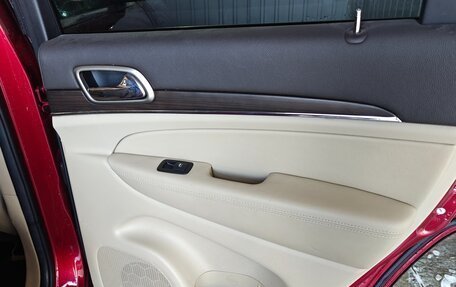 Jeep Grand Cherokee, 2014 год, 2 650 000 рублей, 13 фотография