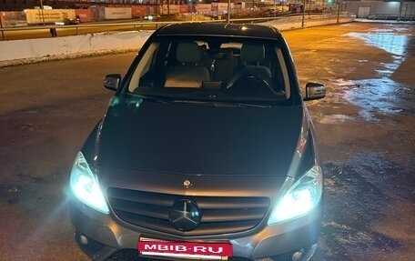 Mercedes-Benz B-Класс, 2012 год, 1 500 000 рублей, 4 фотография