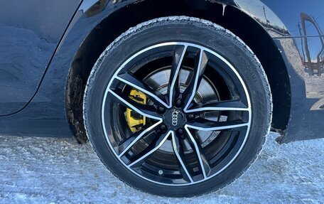 Audi A4, 2019 год, 2 250 000 рублей, 13 фотография
